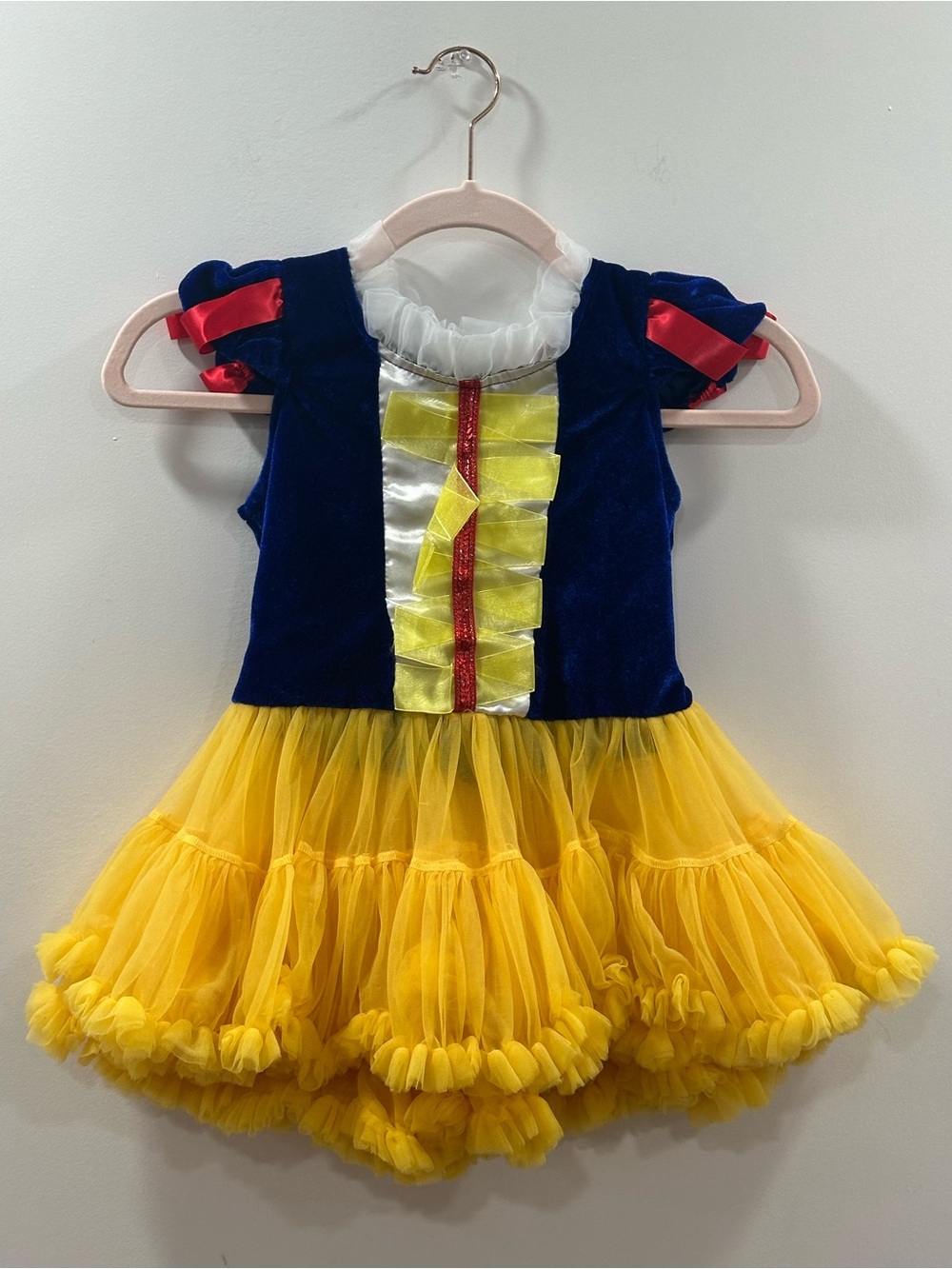 Wenchoice Girls Disney Snow White Dress Costume Size L Preschool Princess Queen
